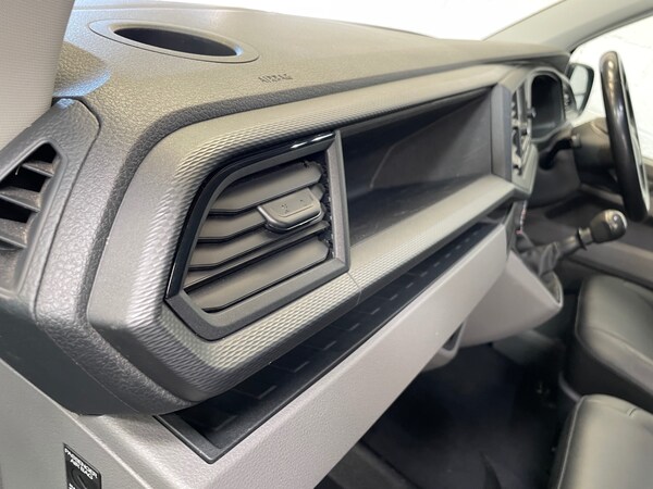 Used Volkswagen Transporter 2022 for sale - 75274127: Photo 39