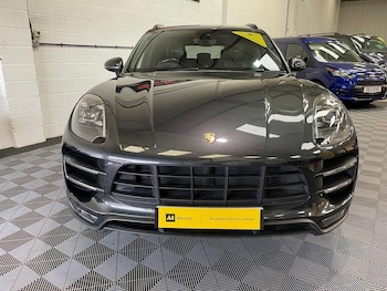 Used Porsche Macan 2018 for sale - 78755861: Photo