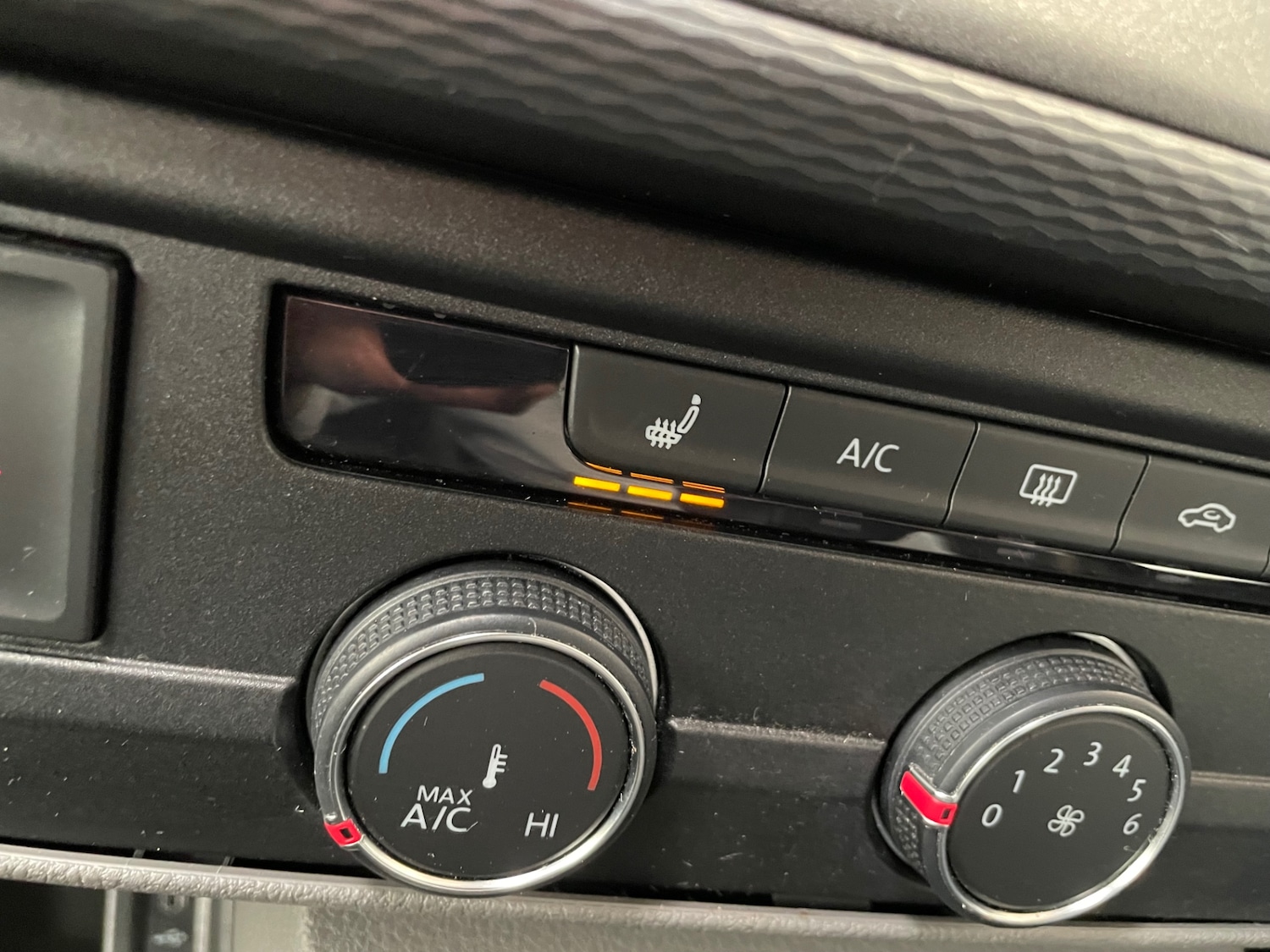 Used Volkswagen Transporter 2023 for sale - 77934218: Photo 33