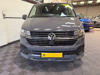 Used Volkswagen Transporter 2023 for sale - 77001927: Photo