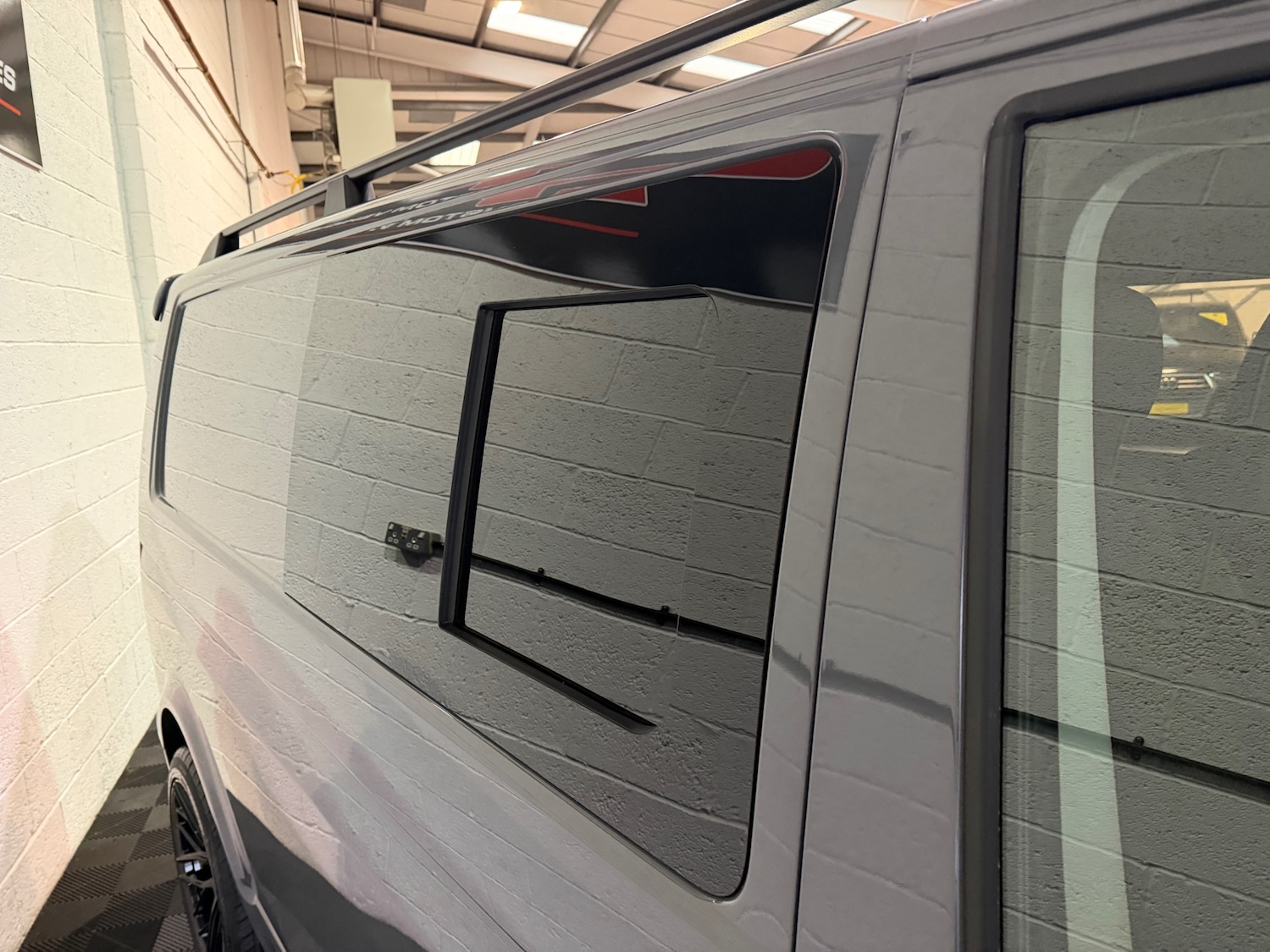 Used Volkswagen Transporter 2023 for sale - 77001927: Photo 50