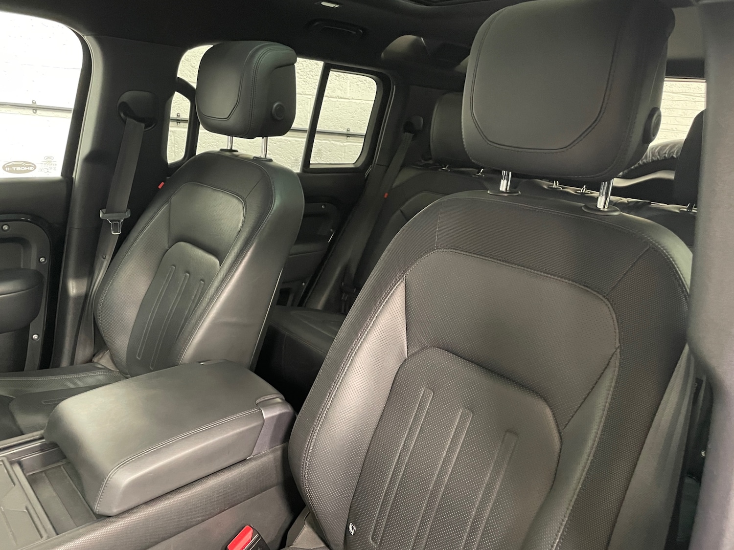 Used Land Rover Defender 2021 for sale - 76693515: Photo 22