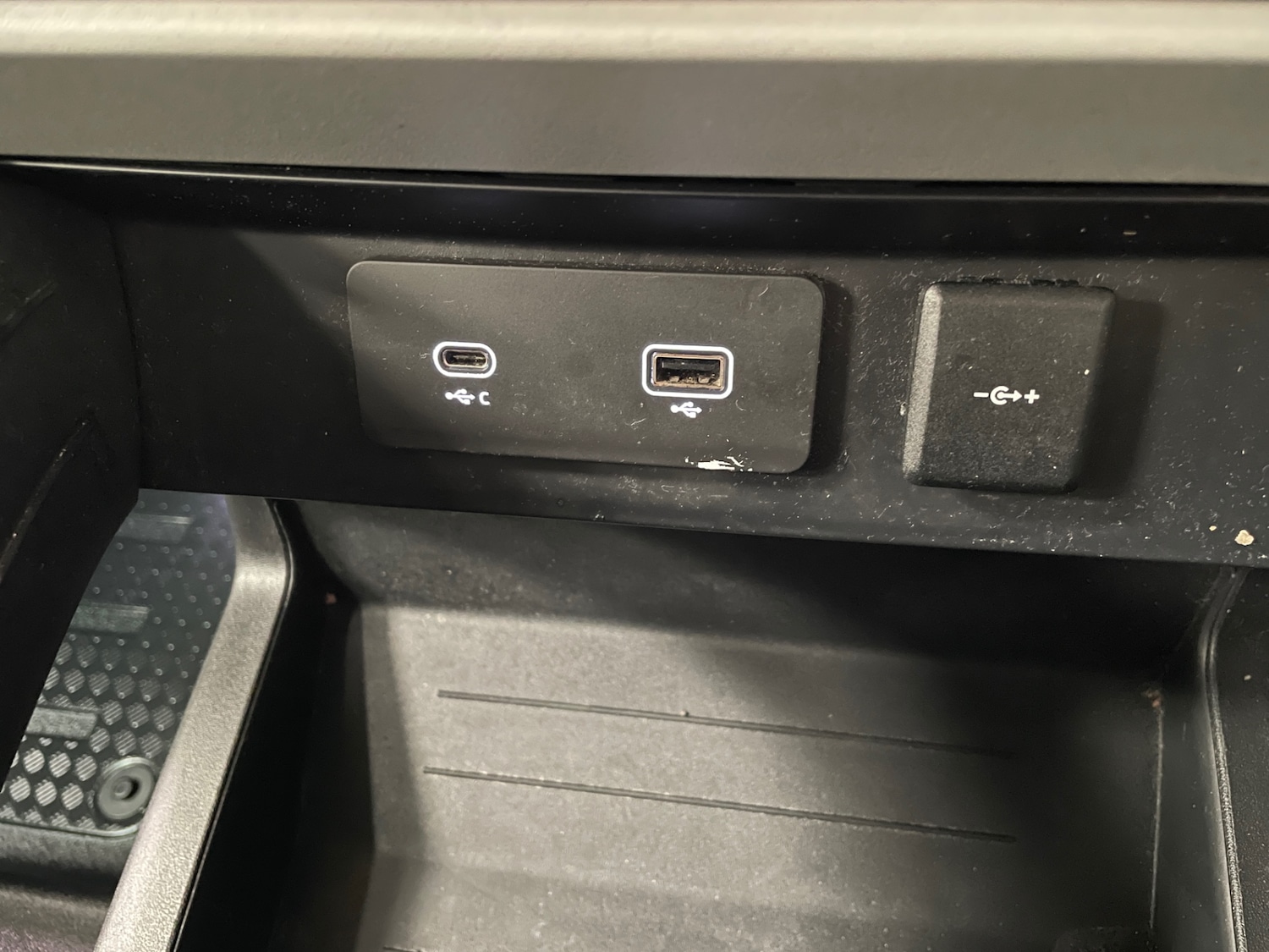 Used Land Rover Defender 2021 for sale - 76693515: Photo 44