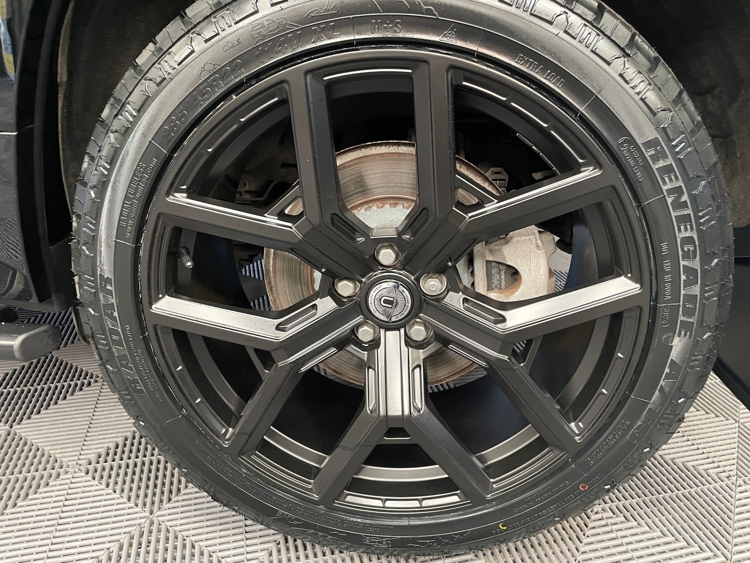 Used Land Rover Defender 2021 for sale - 76693515: Photo 55