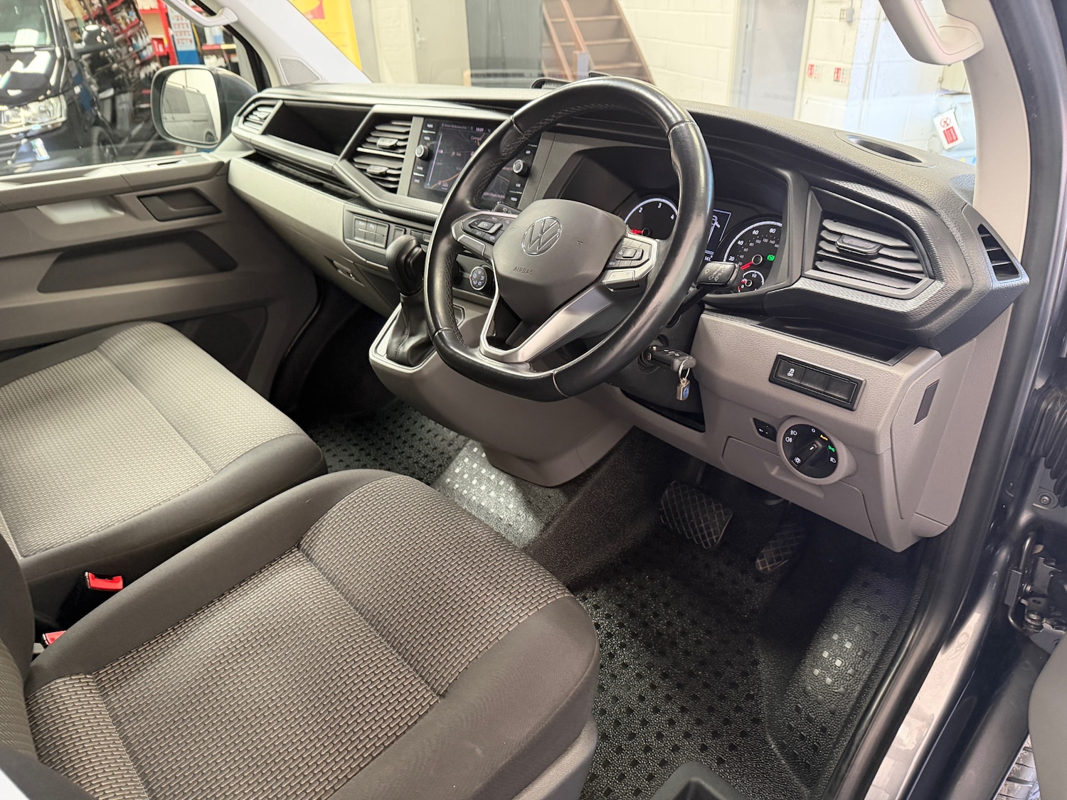 Used Volkswagen Transporter 2021 for sale - 77819099: Photo 21