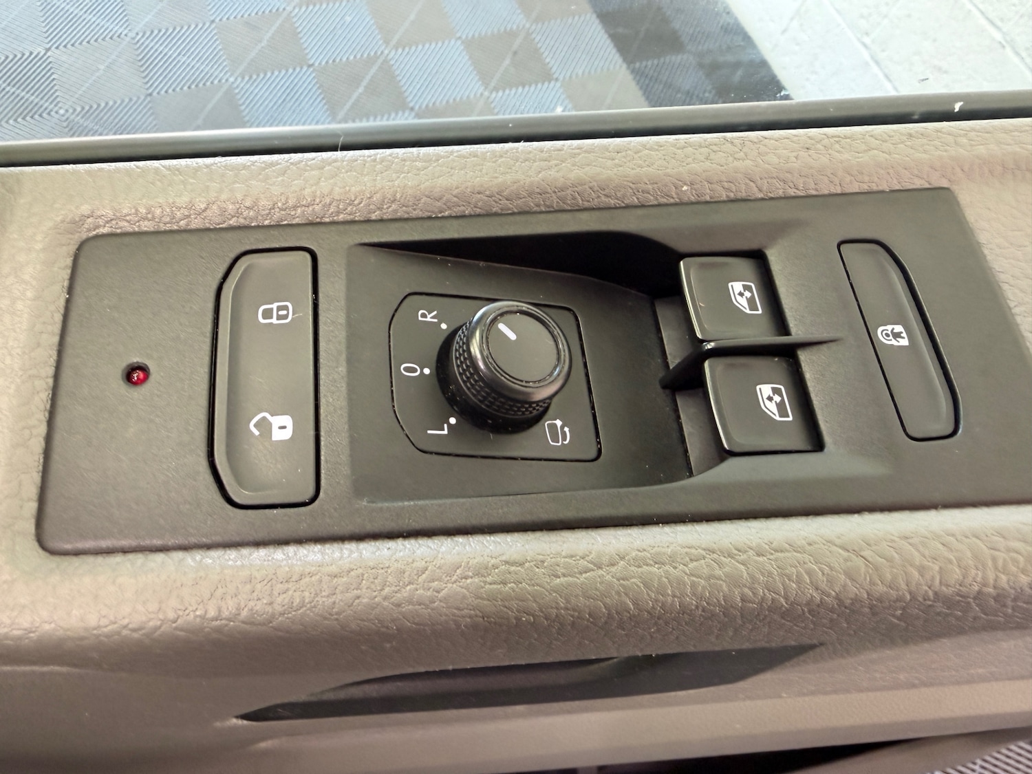 Used Volkswagen Transporter 2021 for sale - 77819099: Photo 34