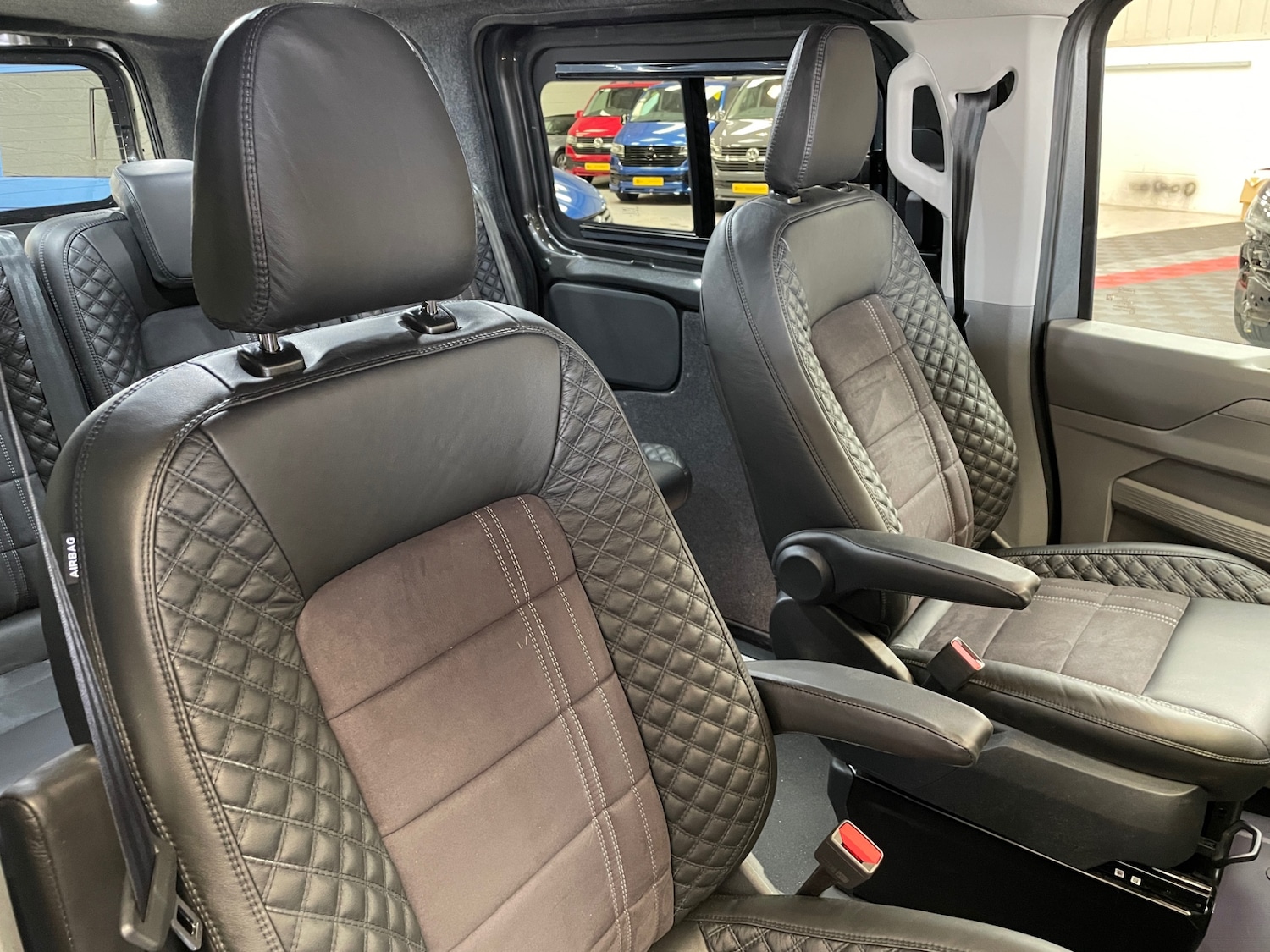 Used Volkswagen Transporter 2025 for sale - 76113911: Photo 31