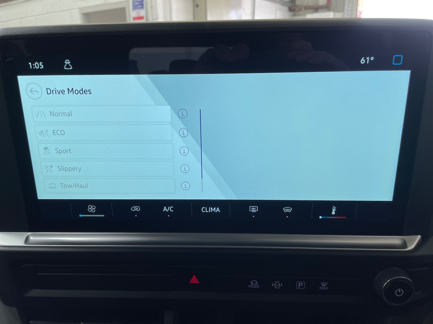 Used Volkswagen Transporter 2025 for sale - 76113911: Photo 45