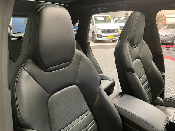 Used Porsche Cayenne 2018 for sale - 73000954: Photo 10