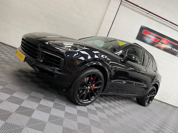 Used Porsche Cayenne 2018 for sale - 73000954: Photo 1
