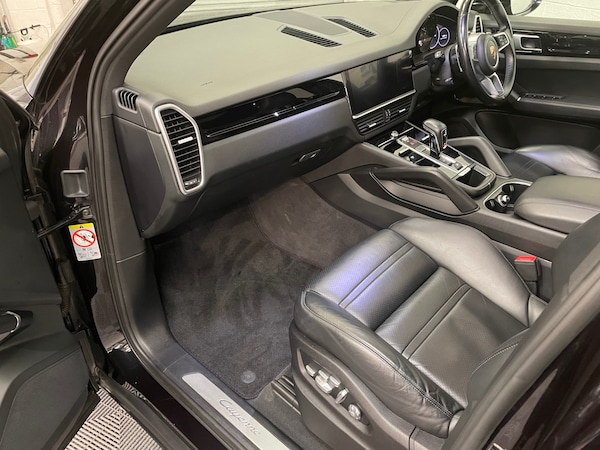 Used Porsche Cayenne 2018 for sale - 73000954: Photo 24