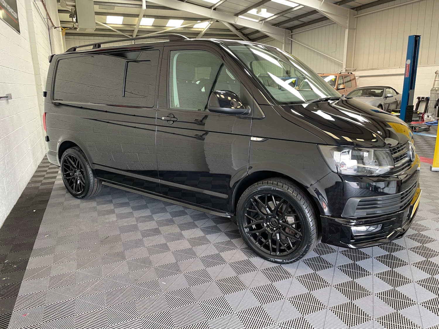 Used Volkswagen Transporter 2019 for sale - 78122308: Photo 30