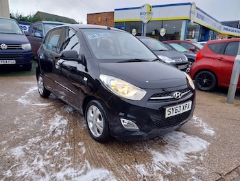 Used Hyundai i10 2013 for sale - 76982611: Photo