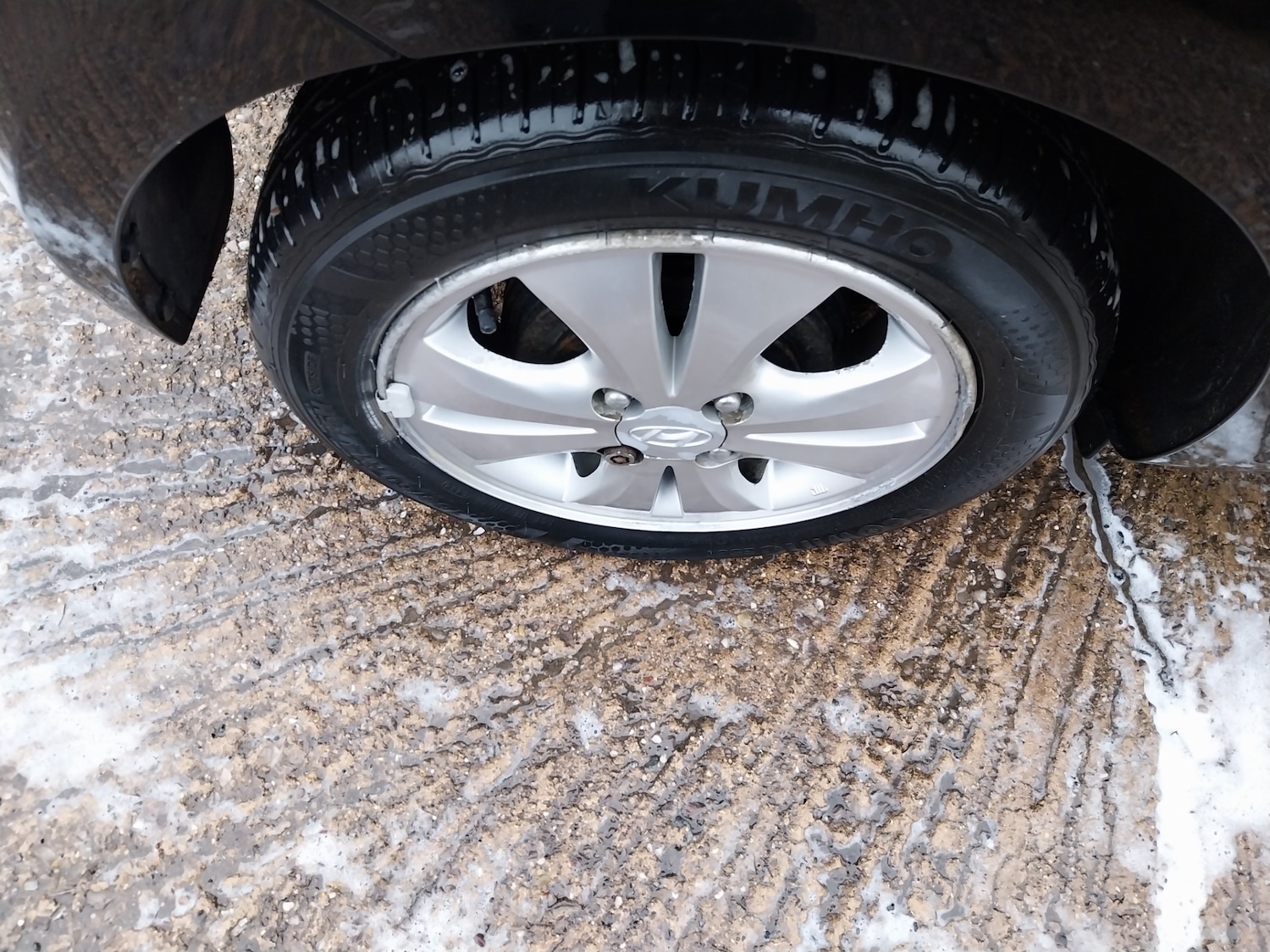 Used Hyundai i10 2013 for sale - 76982611: Photo 6