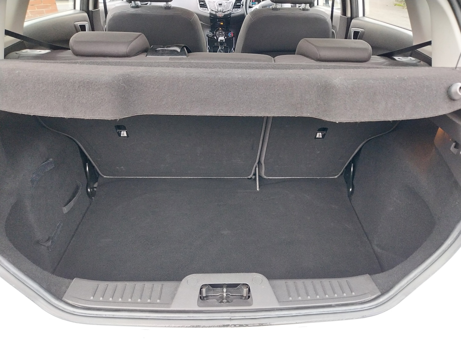 Used Ford Fiesta 2014 for sale - 76682305: Photo 19