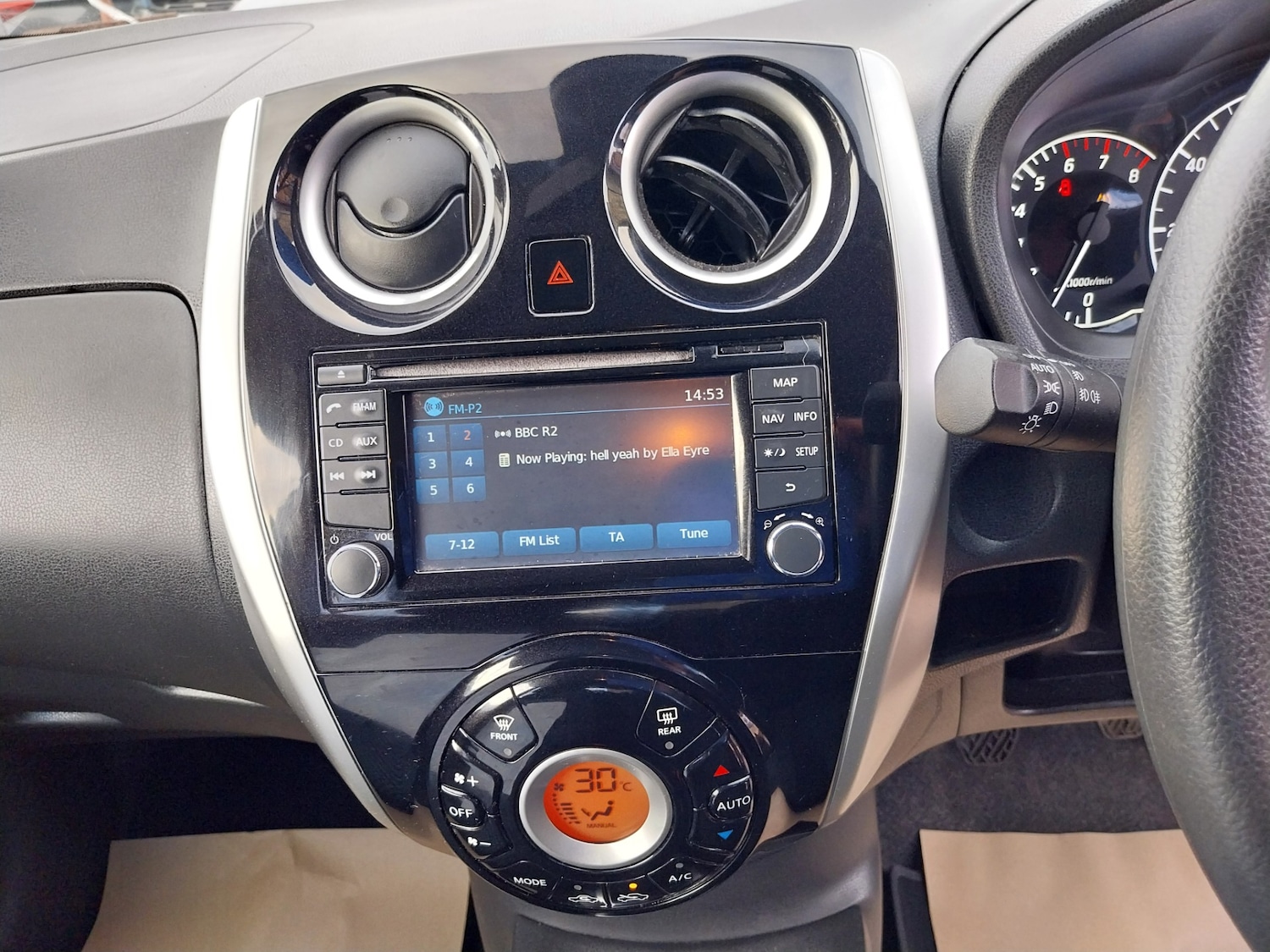 Used Nissan Note 2015 for sale - 76720432: Photo 14