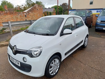 Used Renault Twingo 2016 for sale - 75922348: Photo