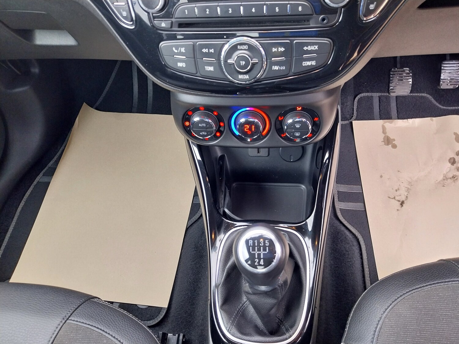 Used Vauxhall ADAM 2015 for sale - 76220343: Photo 14