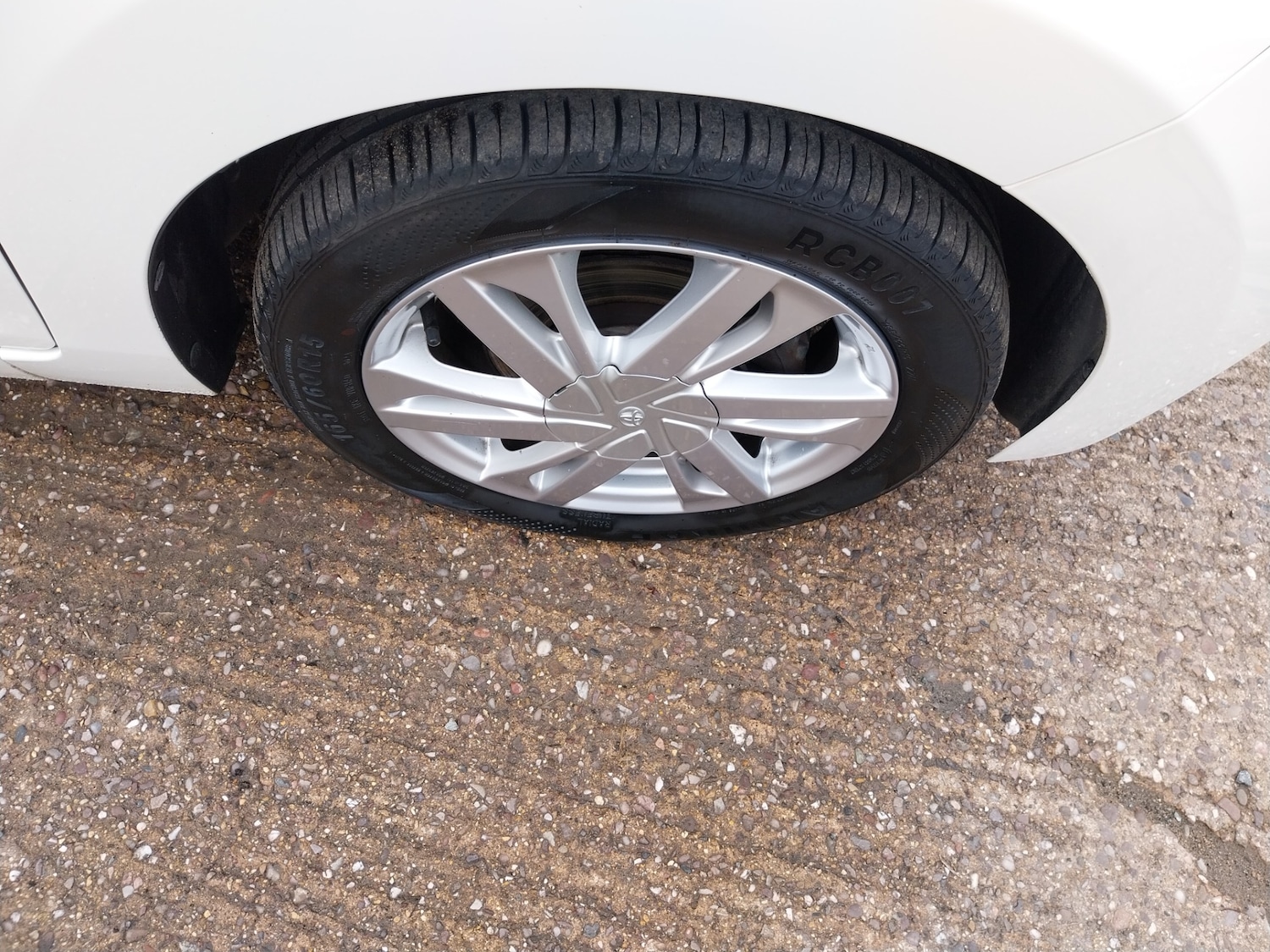 Used Toyota AYGO 2015 for sale - 77579235: Photo 7