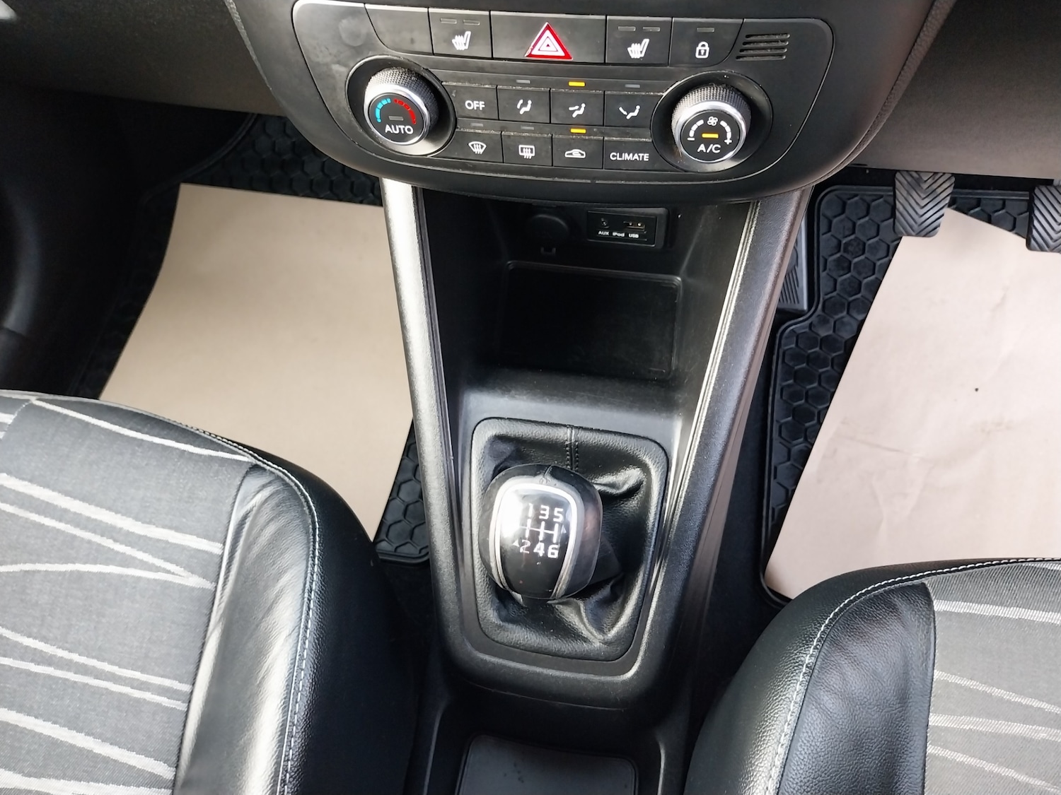 Used Kia Venga 2015 for sale - 77763143: Photo 15