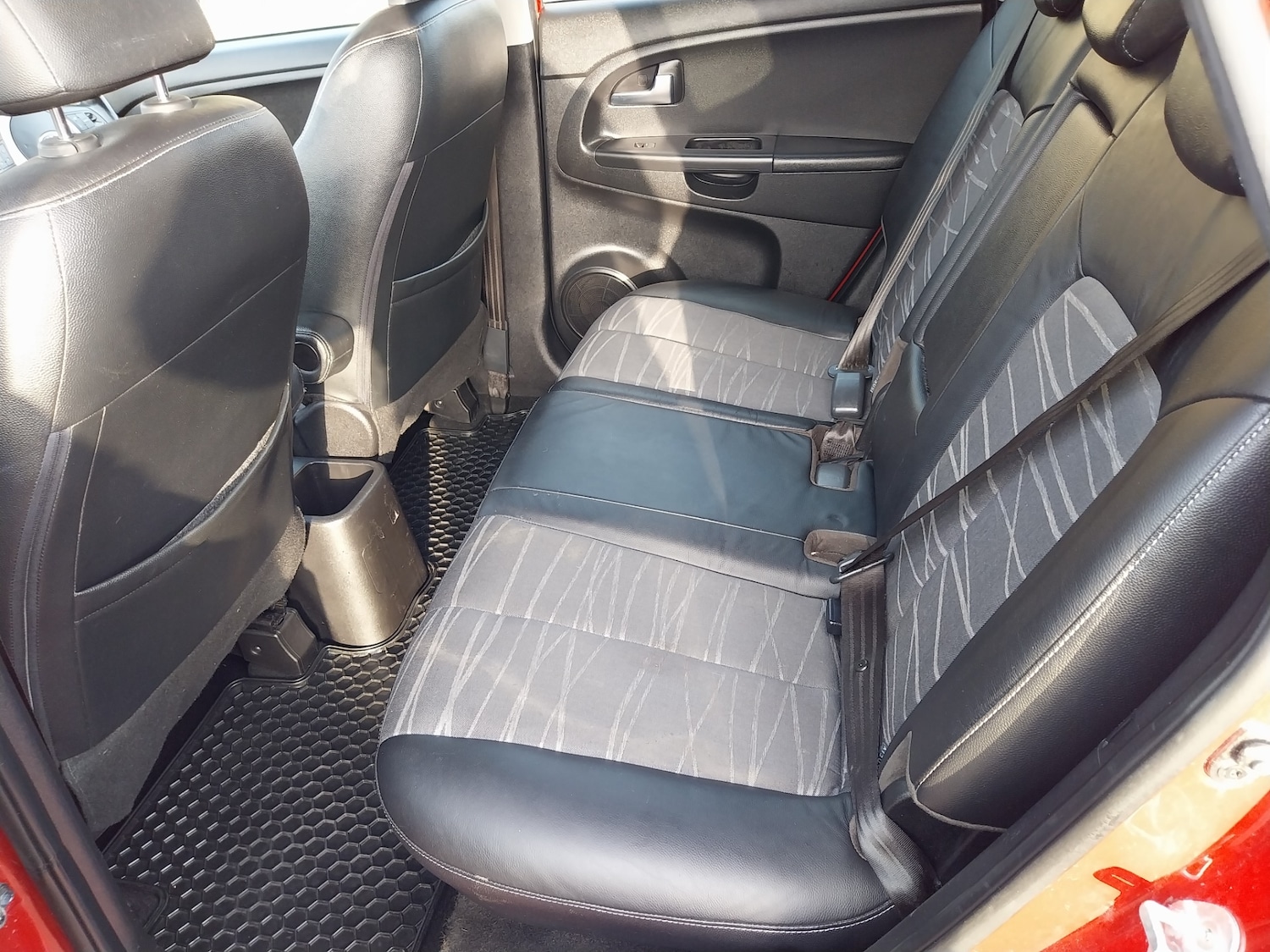 Used Kia Venga 2015 for sale - 77763143: Photo 21