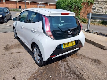 Used Toyota AYGO 2014 for sale - 79272570: Photo