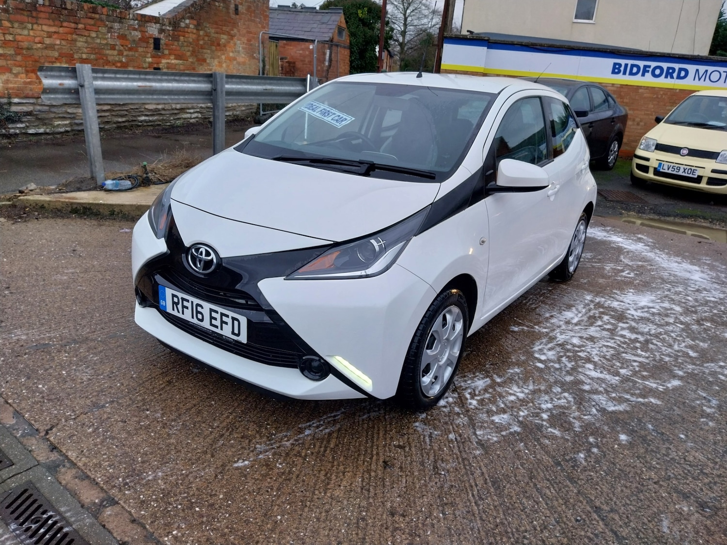 Used Toyota AYGO 2016 for sale - 77336326: Photo 3
