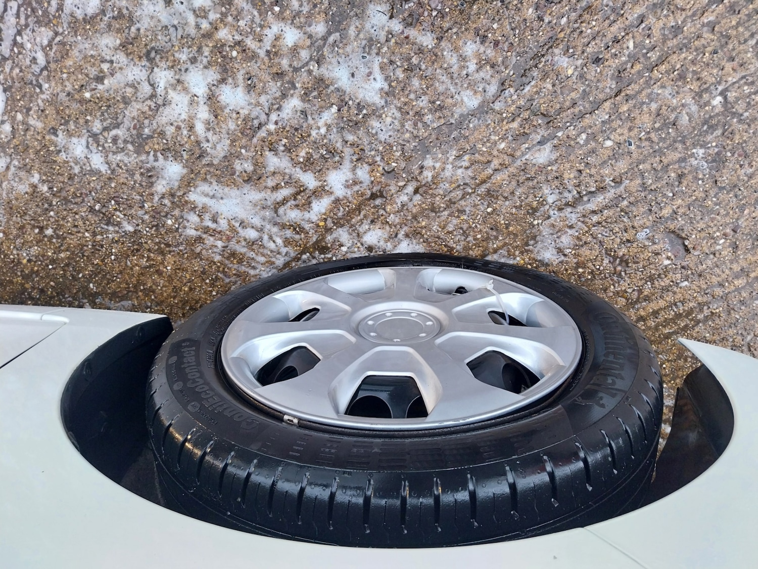 Used Toyota AYGO 2016 for sale - 77336326: Photo 9