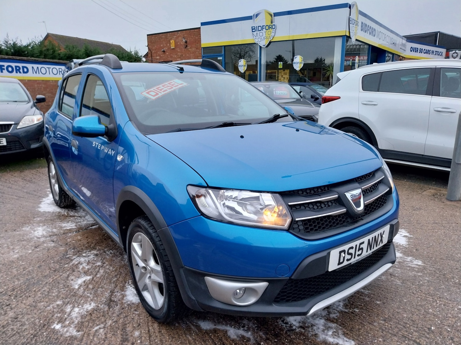 Used Dacia Sandero Stepway 2015 for sale - 77381215: Photo 2