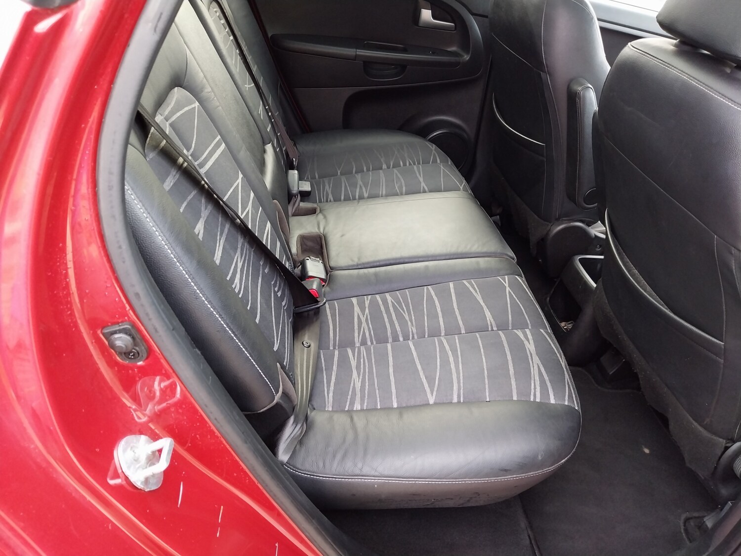 Used Kia Venga 2014 for sale - 76383441: Photo 16