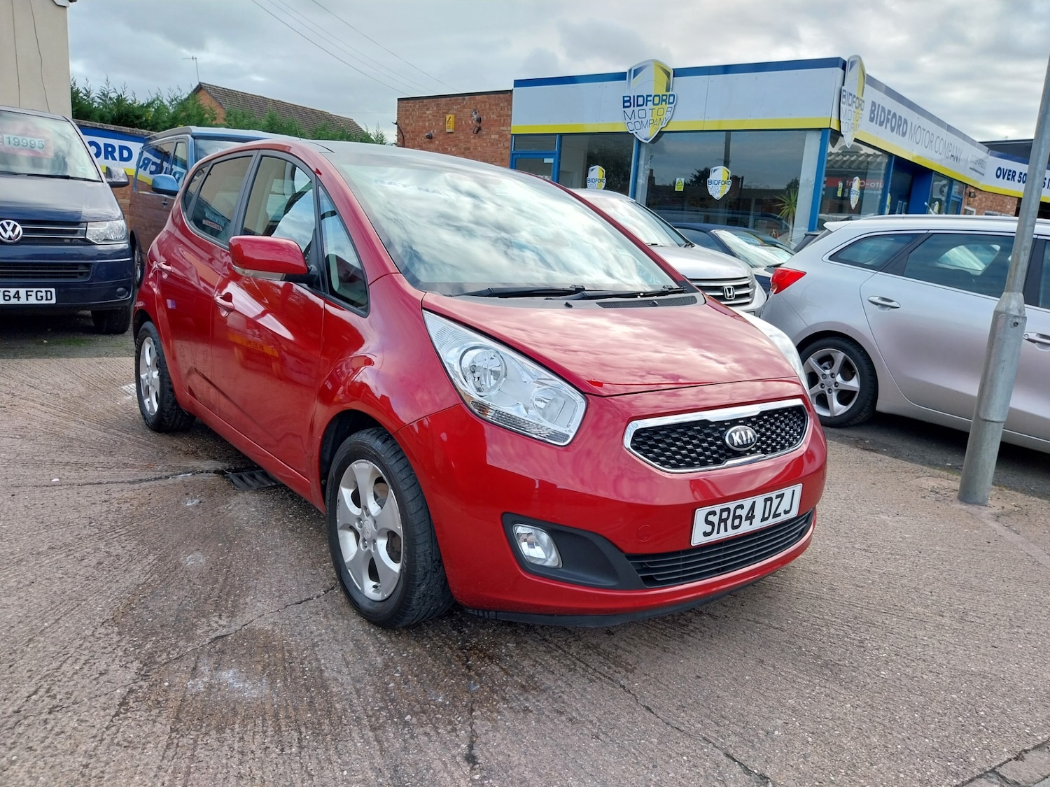 Used Kia Venga 2014 for sale - 76383441: Photo 2