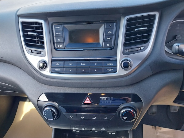 Used Hyundai TUCSON 2017 for sale - 76330183: Photo 14