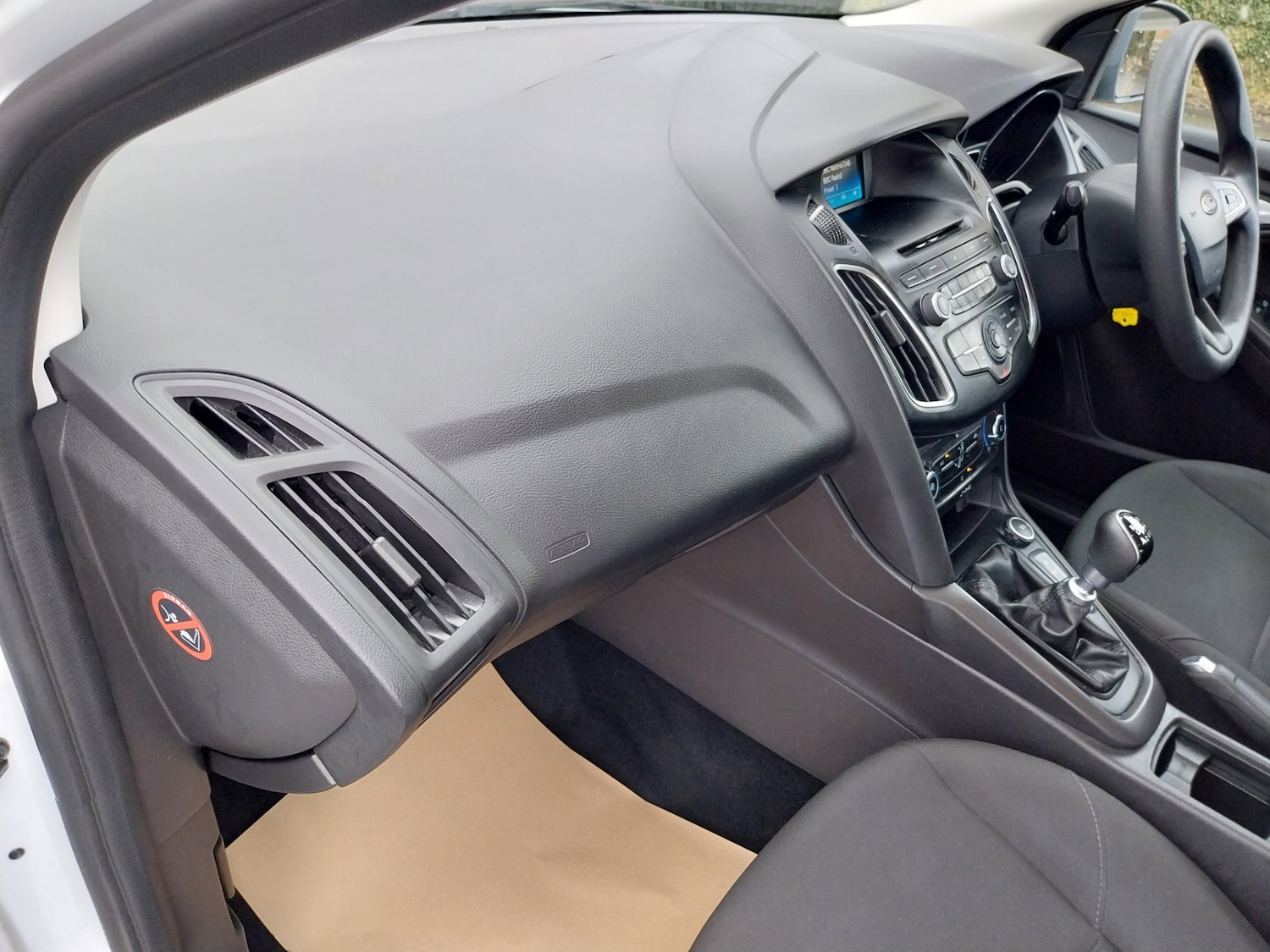 Used Ford Focus 2015 for sale - 76426842: Photo 16