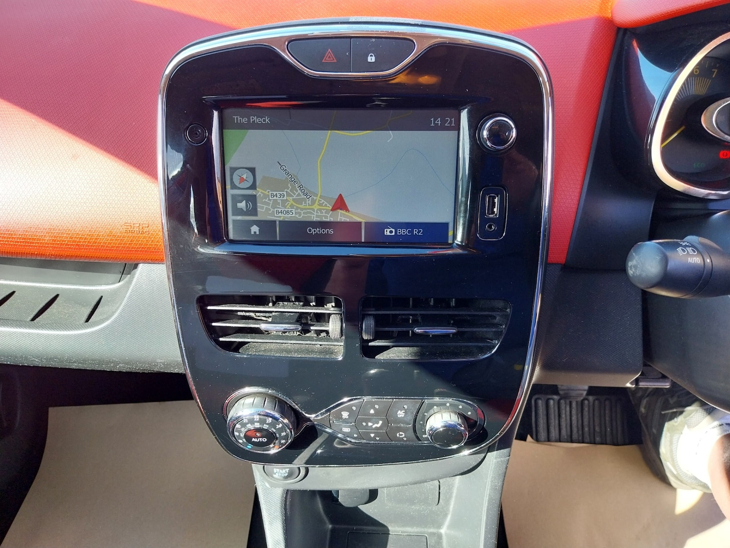 Used Renault Clio 2013 for sale - 78025847: Photo 14