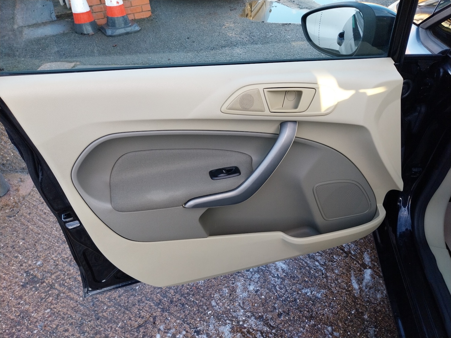 Used Ford Fiesta 2009 for sale - 77258097: Photo 22