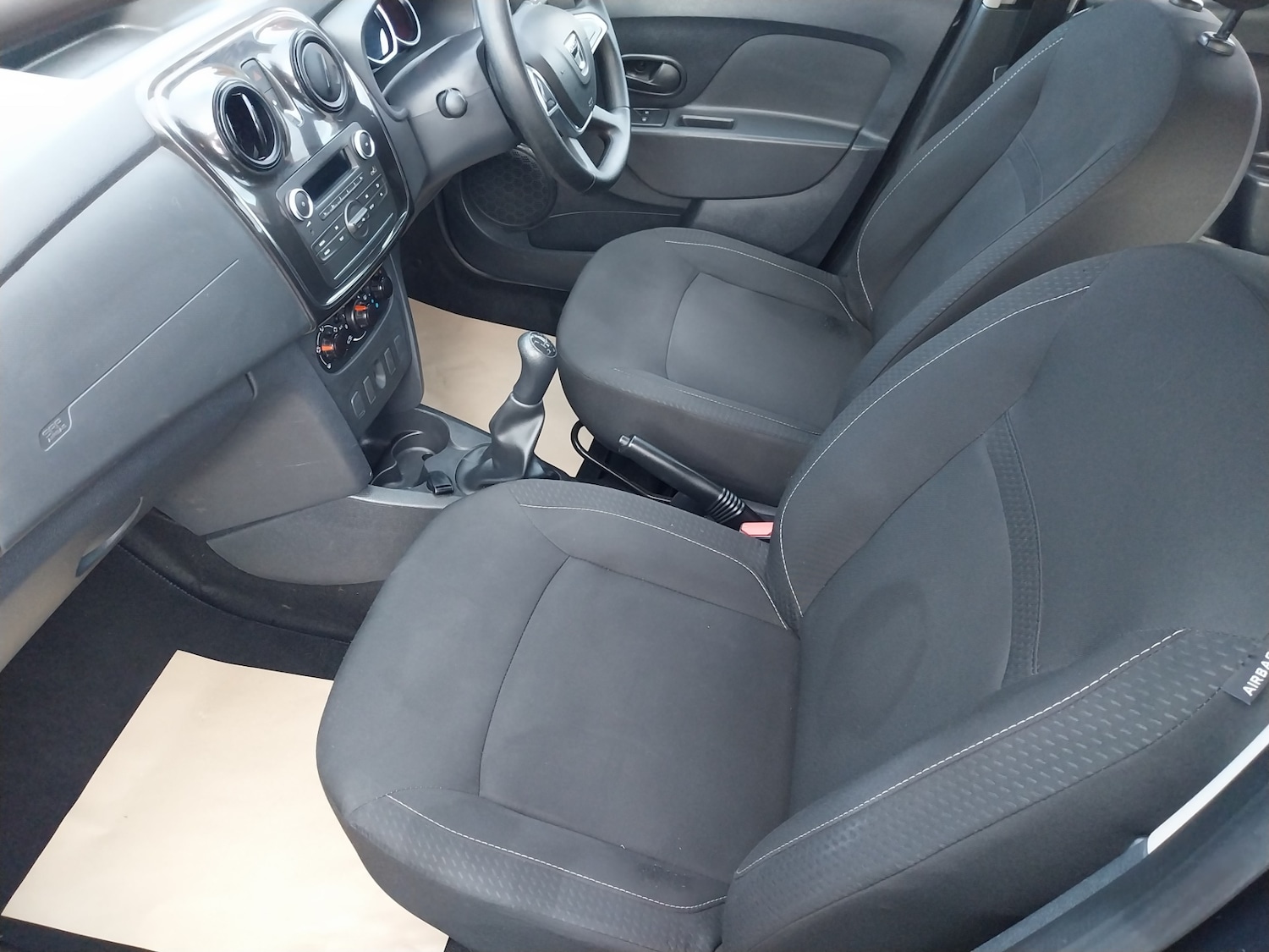 Used Dacia Sandero 2018 for sale - 77353874: Photo 19