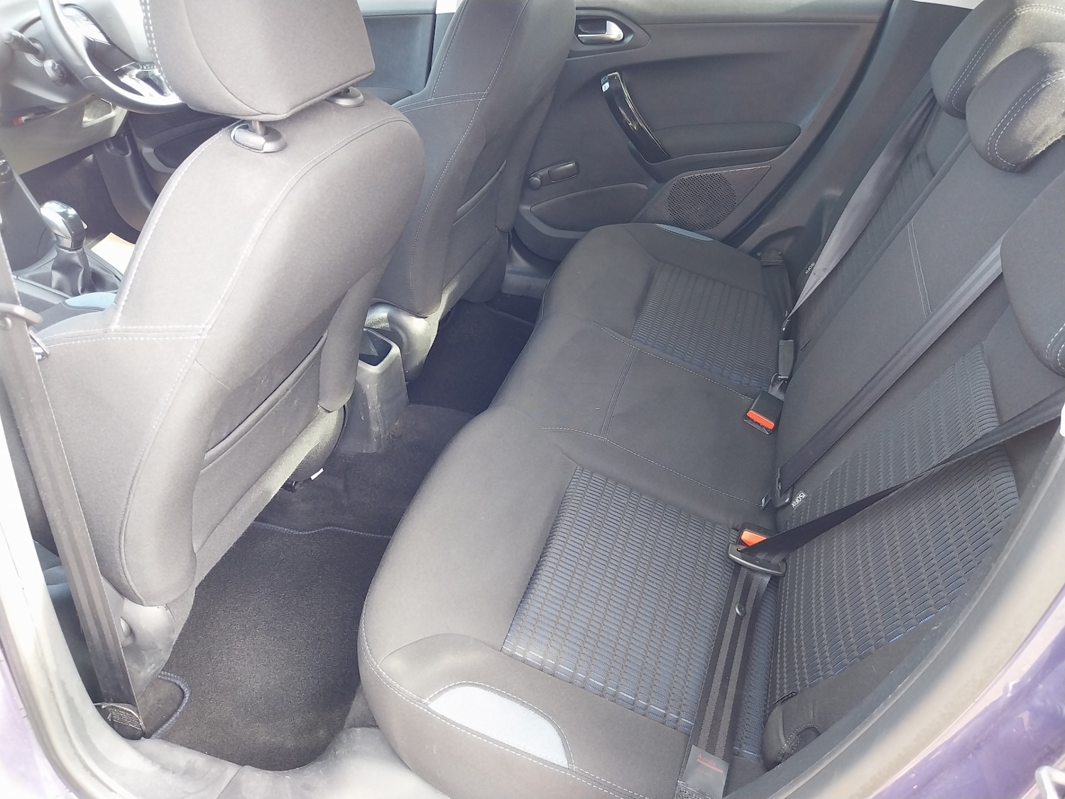 Used Peugeot 208 2015 for sale - 77916191: Photo 19