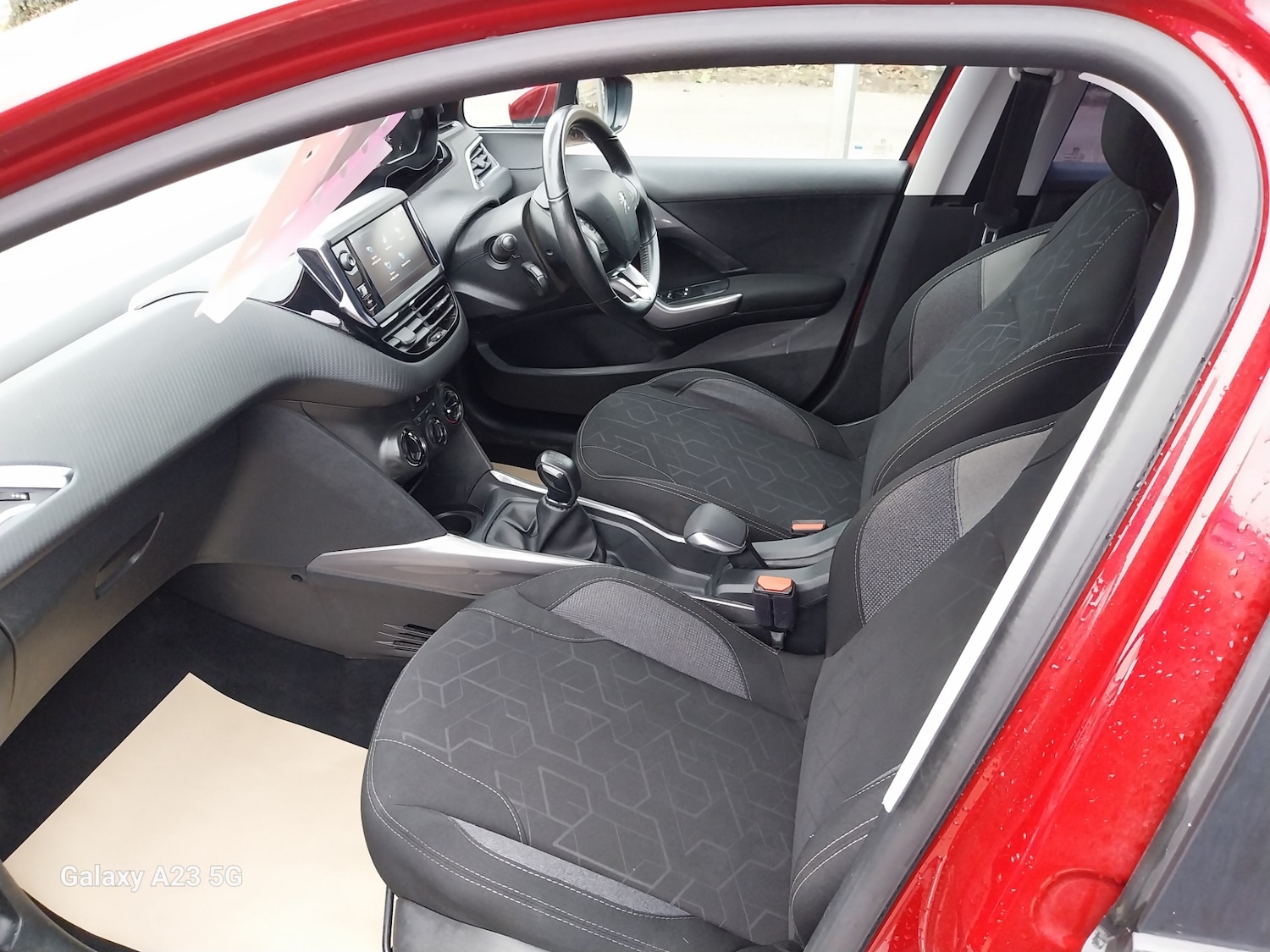 Used Peugeot 2008 2018 for sale - 77061877: Photo 20