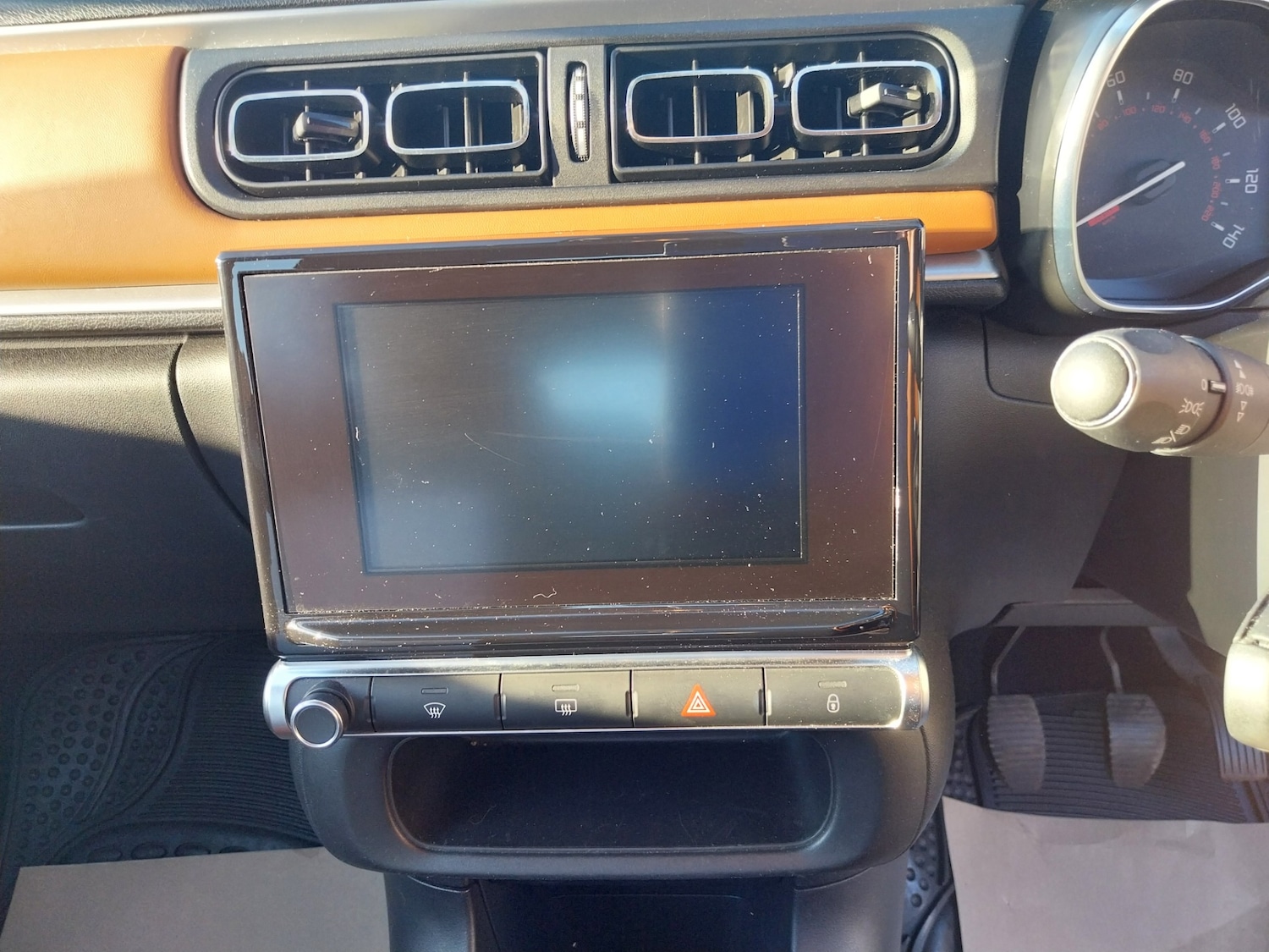 Used Citroen C3 2017 for sale - 77934841: Photo 14