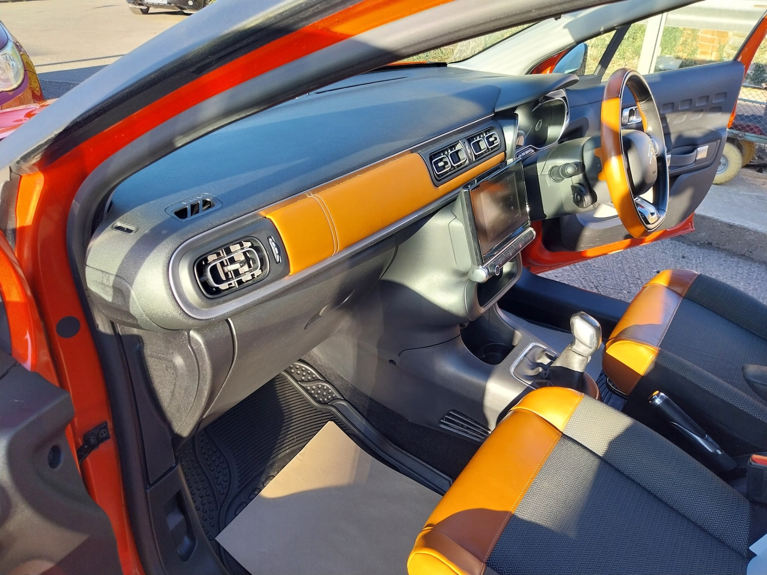 Used Citroen C3 2017 for sale - 77934841: Photo 21