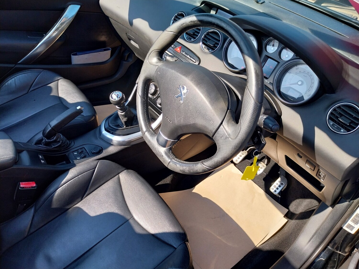 Used Peugeot 308 2011 for sale - 77946320: Photo 12