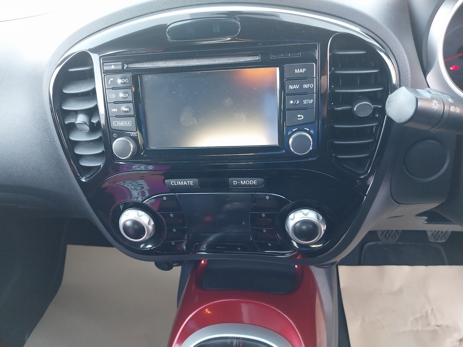 Used Nissan Juke 2015 for sale - 76693181: Photo 14