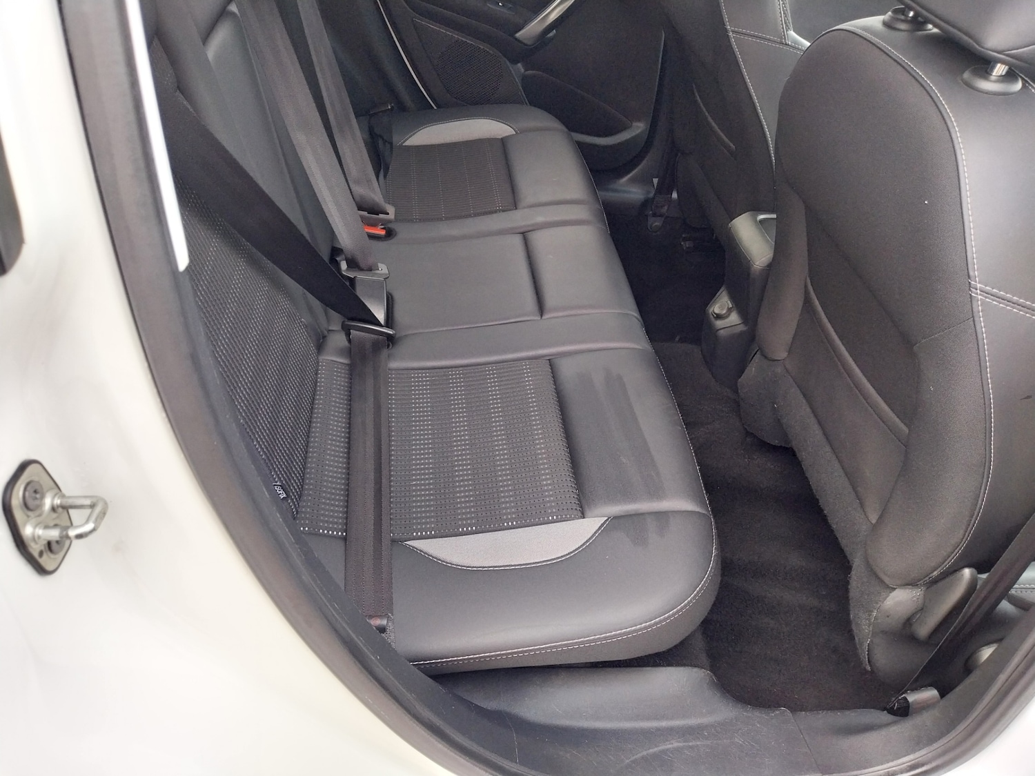 Used Peugeot 2008 2017 for sale - 76957682: Photo 16