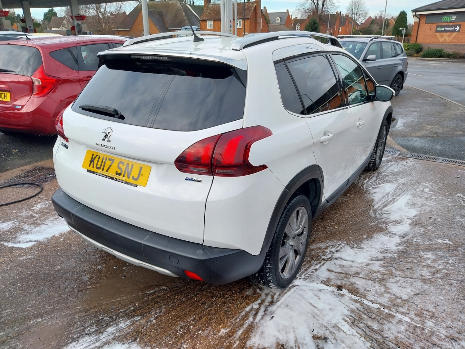 Used Peugeot 2008 2017 for sale - 76957682: Photo 5