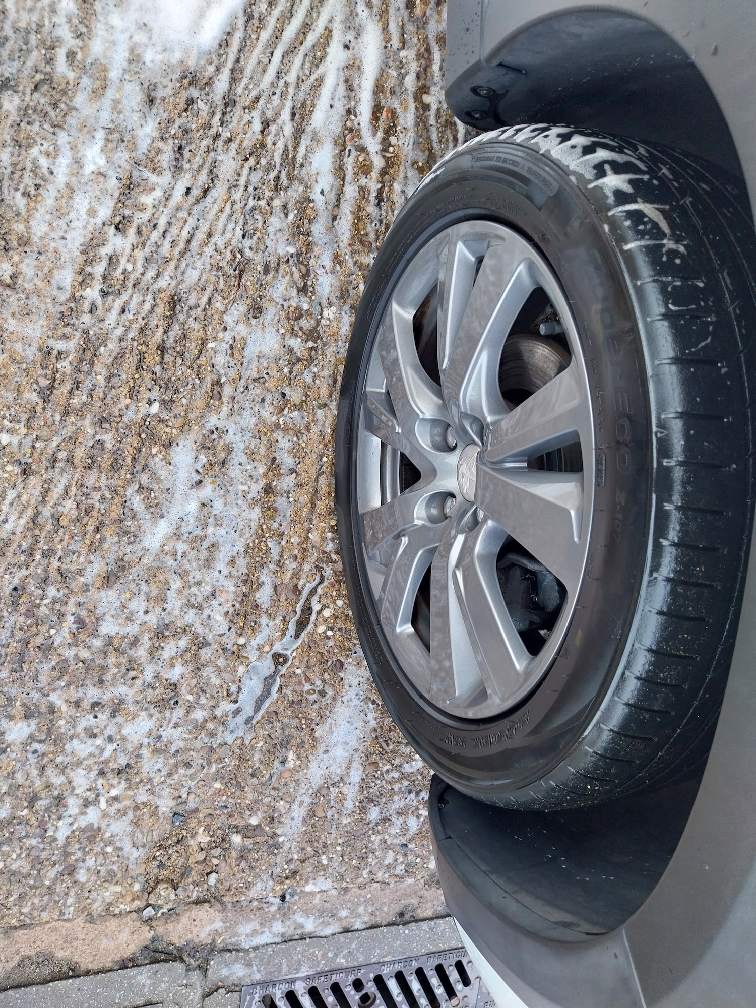 Used Peugeot 2008 2017 for sale - 76957682: Photo 7