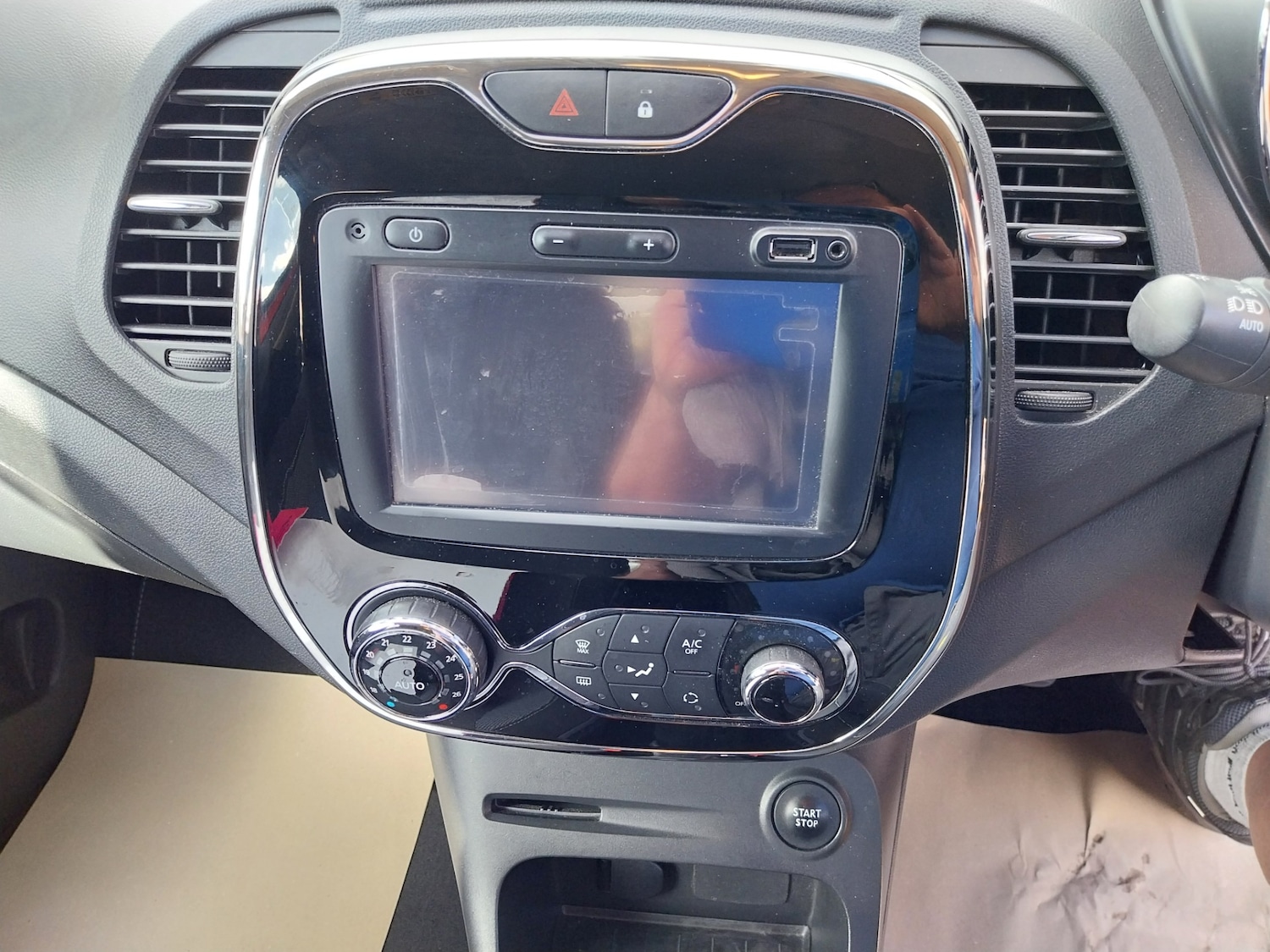 Used Renault Captur 2017 for sale - 77816474: Photo 14