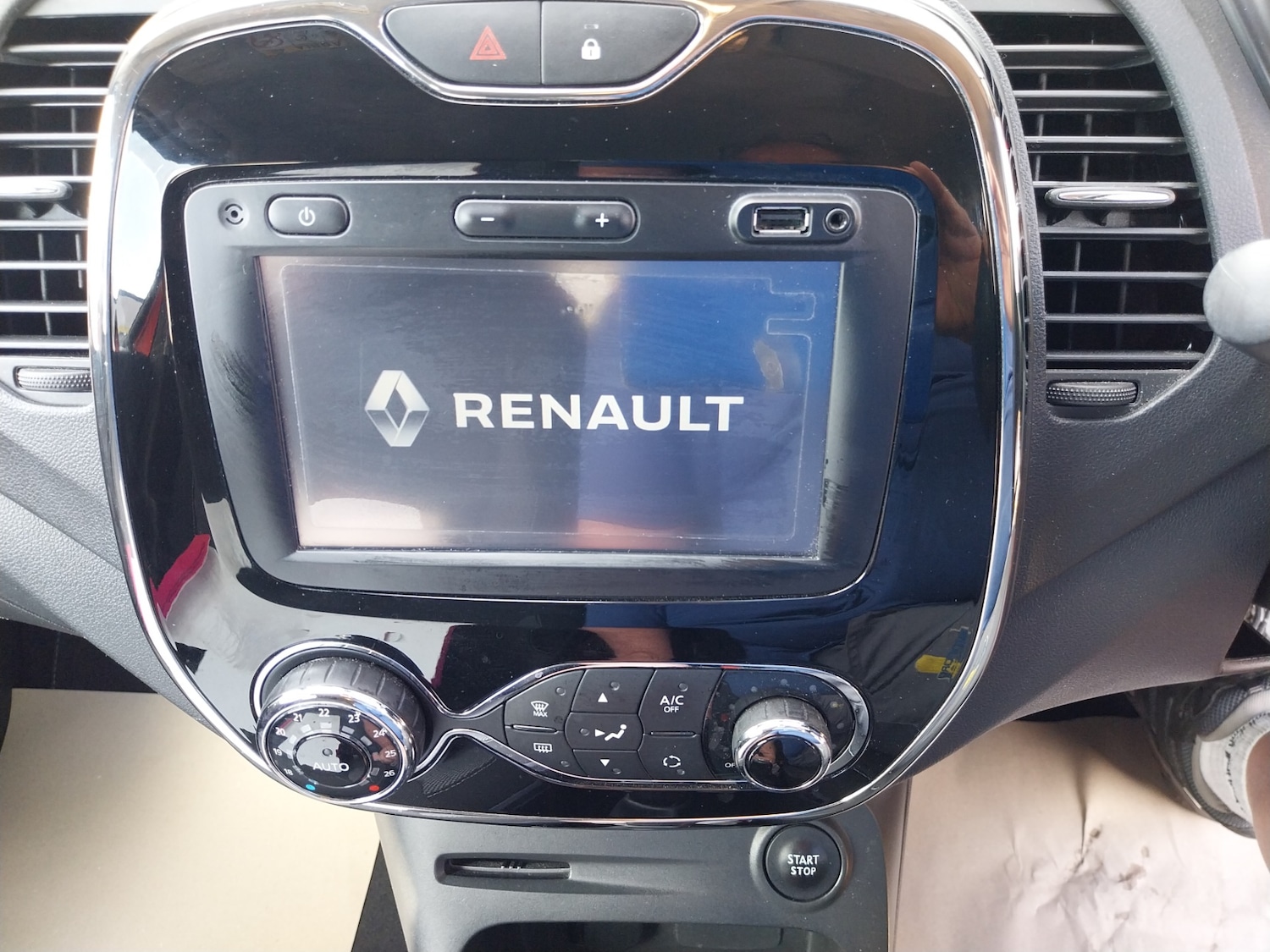 Used Renault Captur 2017 for sale - 77816474: Photo 15