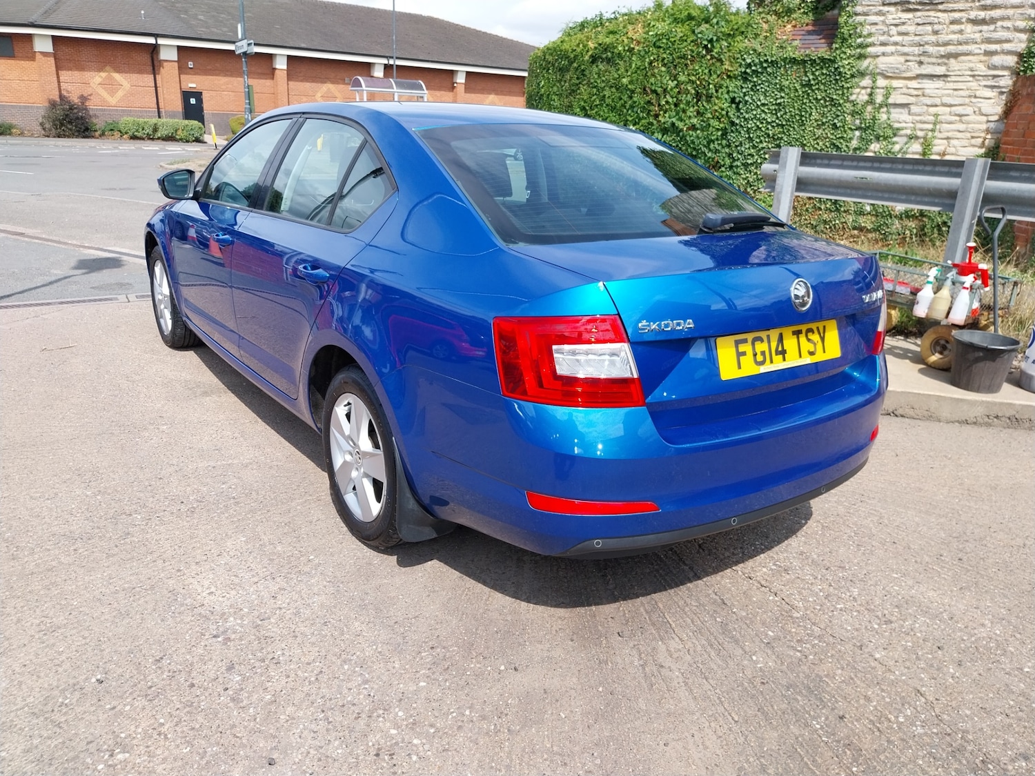 Vehicle 4