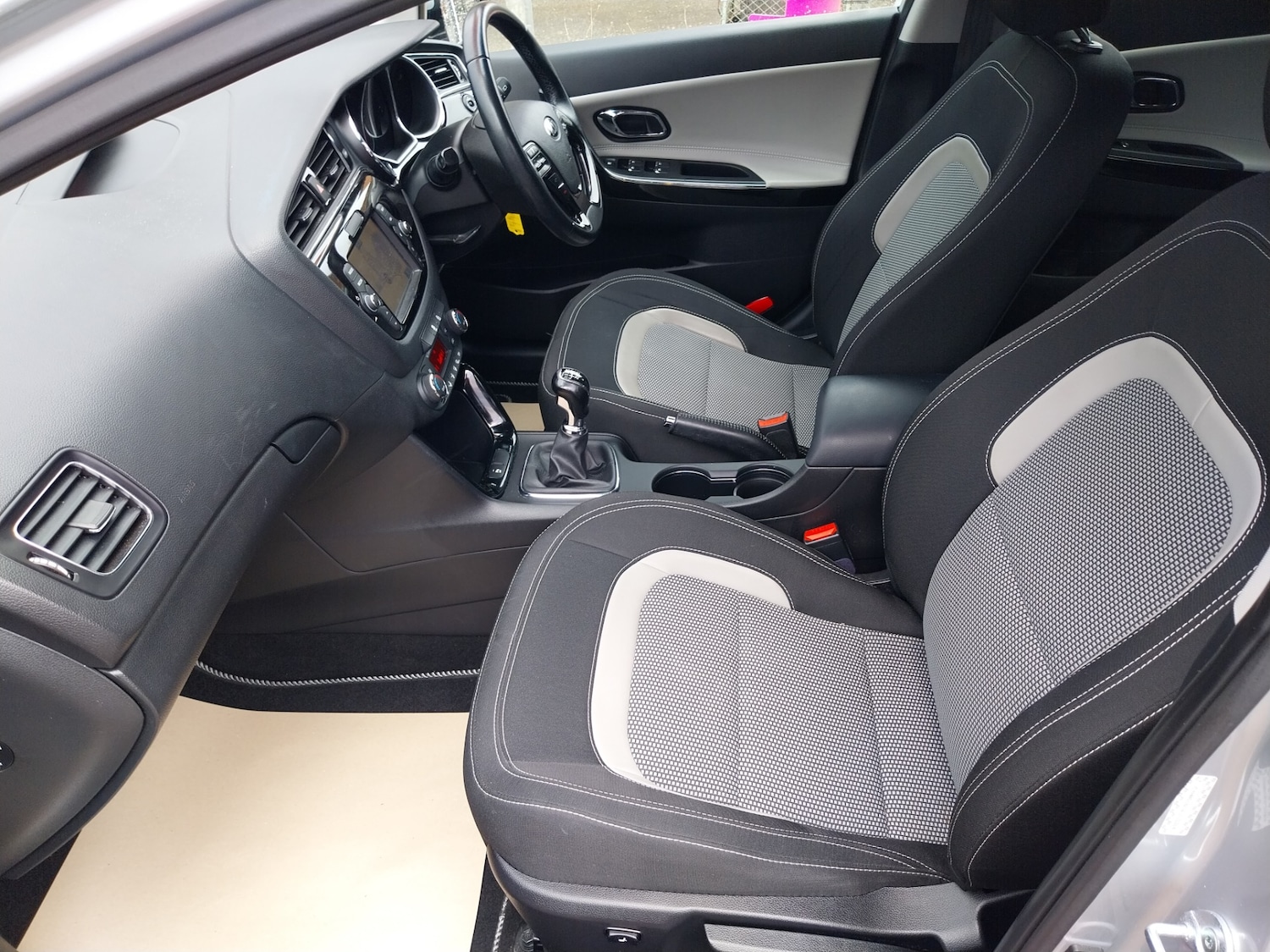 Used Kia Ceed 2016 for sale - 77568737: Photo 18