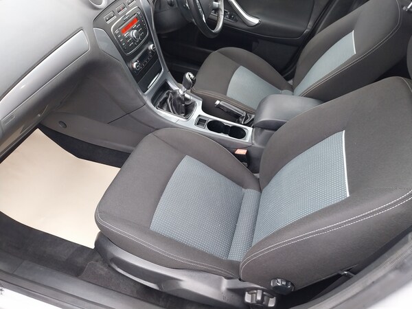Used Ford Mondeo 2011 for sale - 76265252: Photo 18